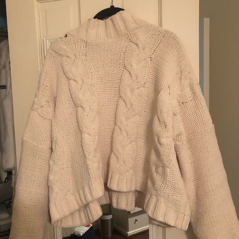 Cropped high neck sweater